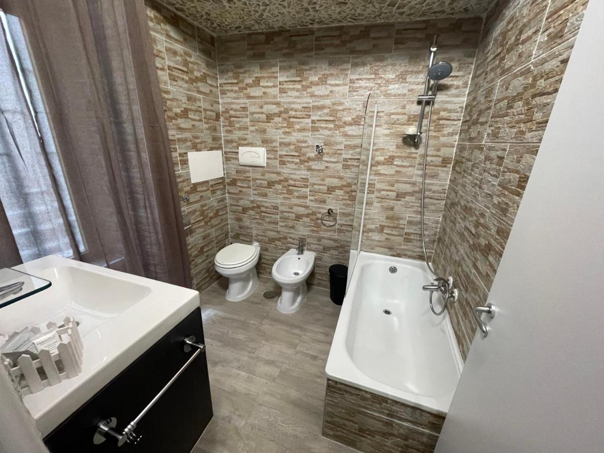 Plan B Appartement Napels Buitenkant foto