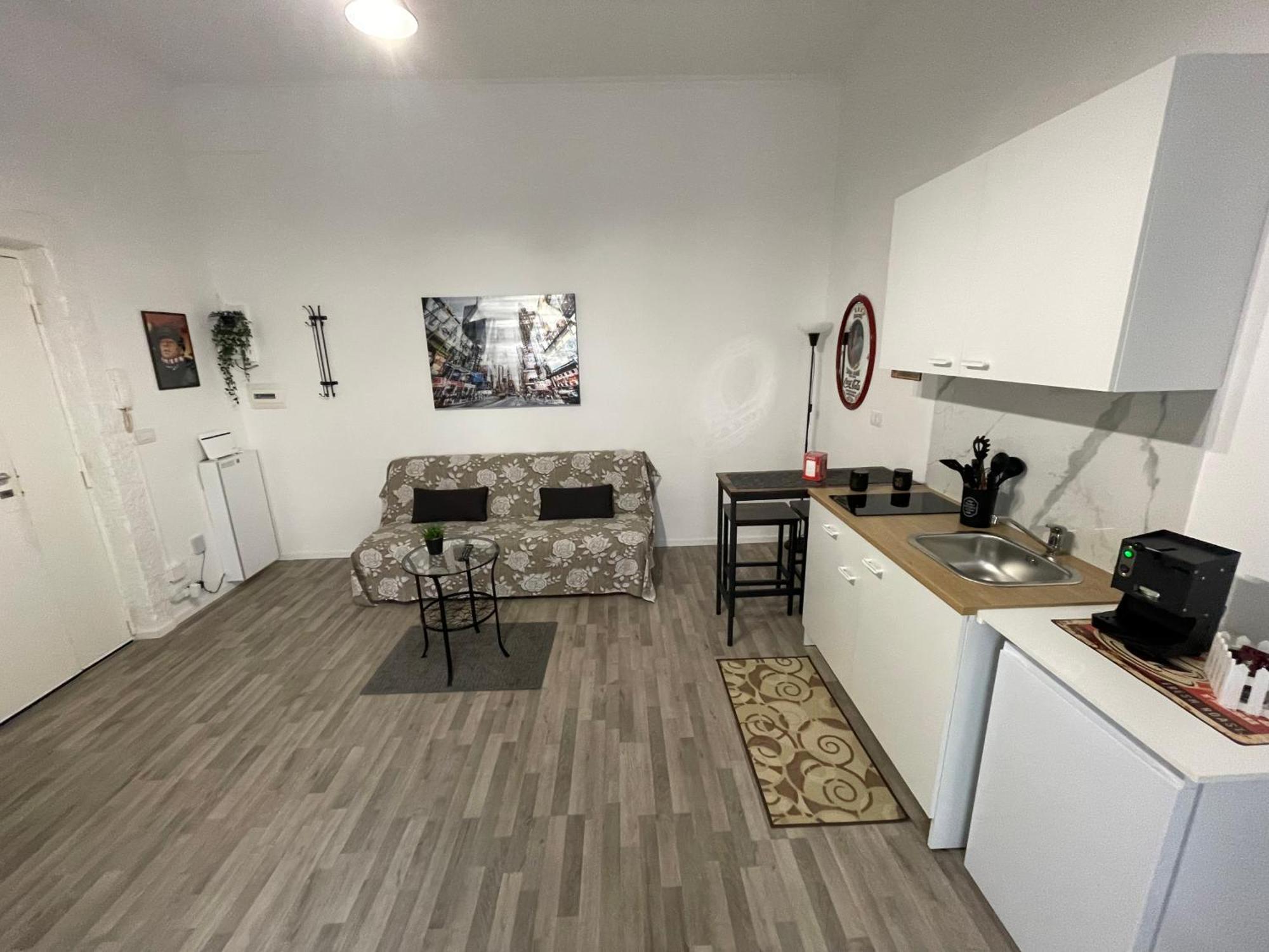 Plan B Appartement Napels Buitenkant foto